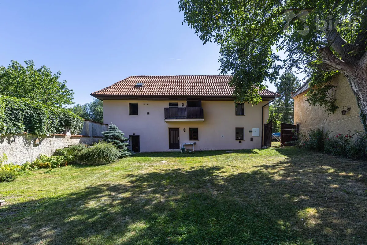 Prodej rodinného domu 130 m², pozemek 512 m²